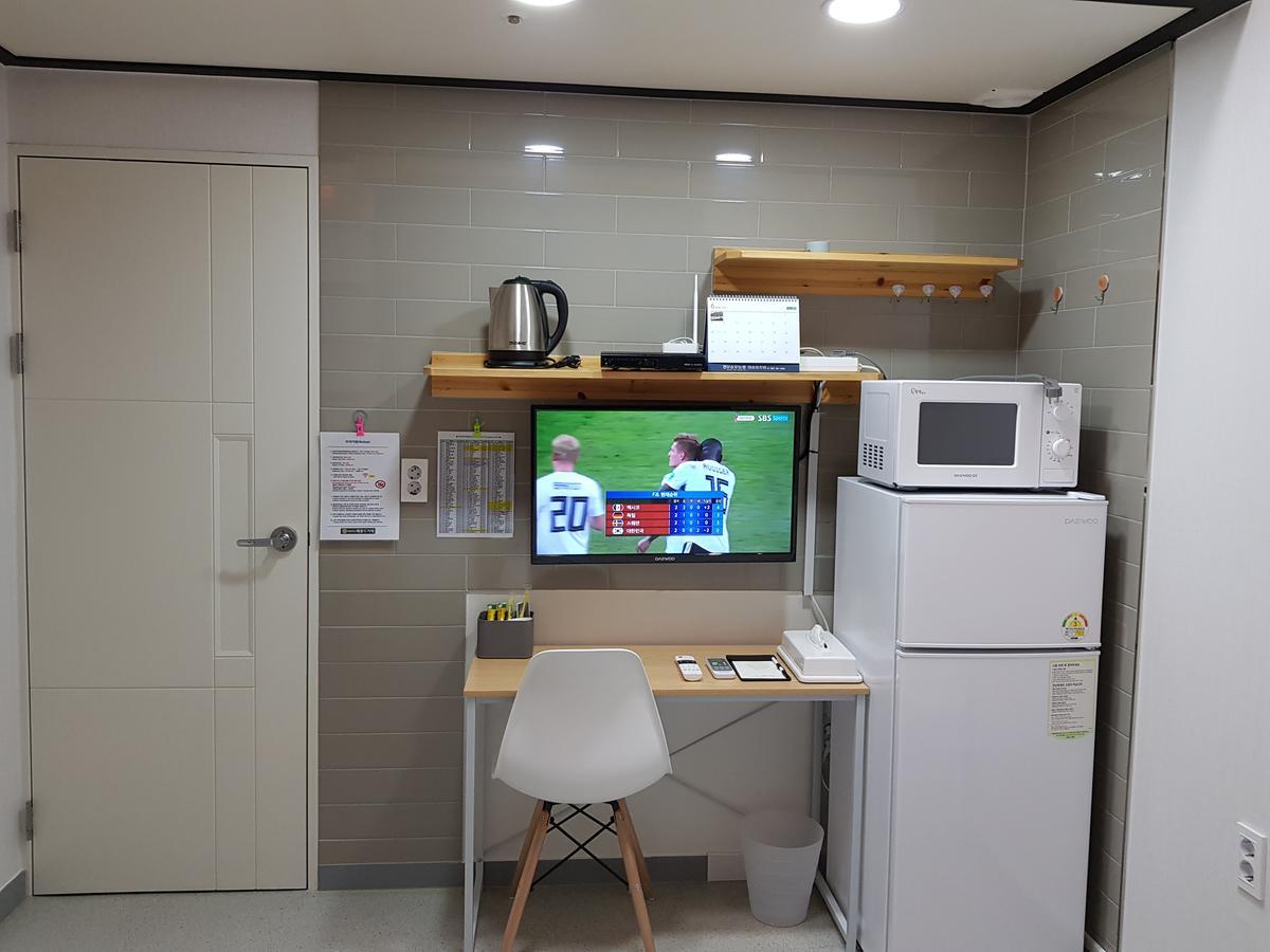 Maison De Geoje Bagian luar foto